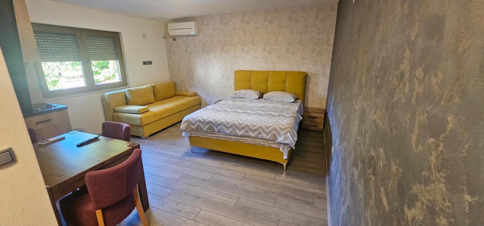 Apartmani Vesto Banja Luka Eksteriør billede