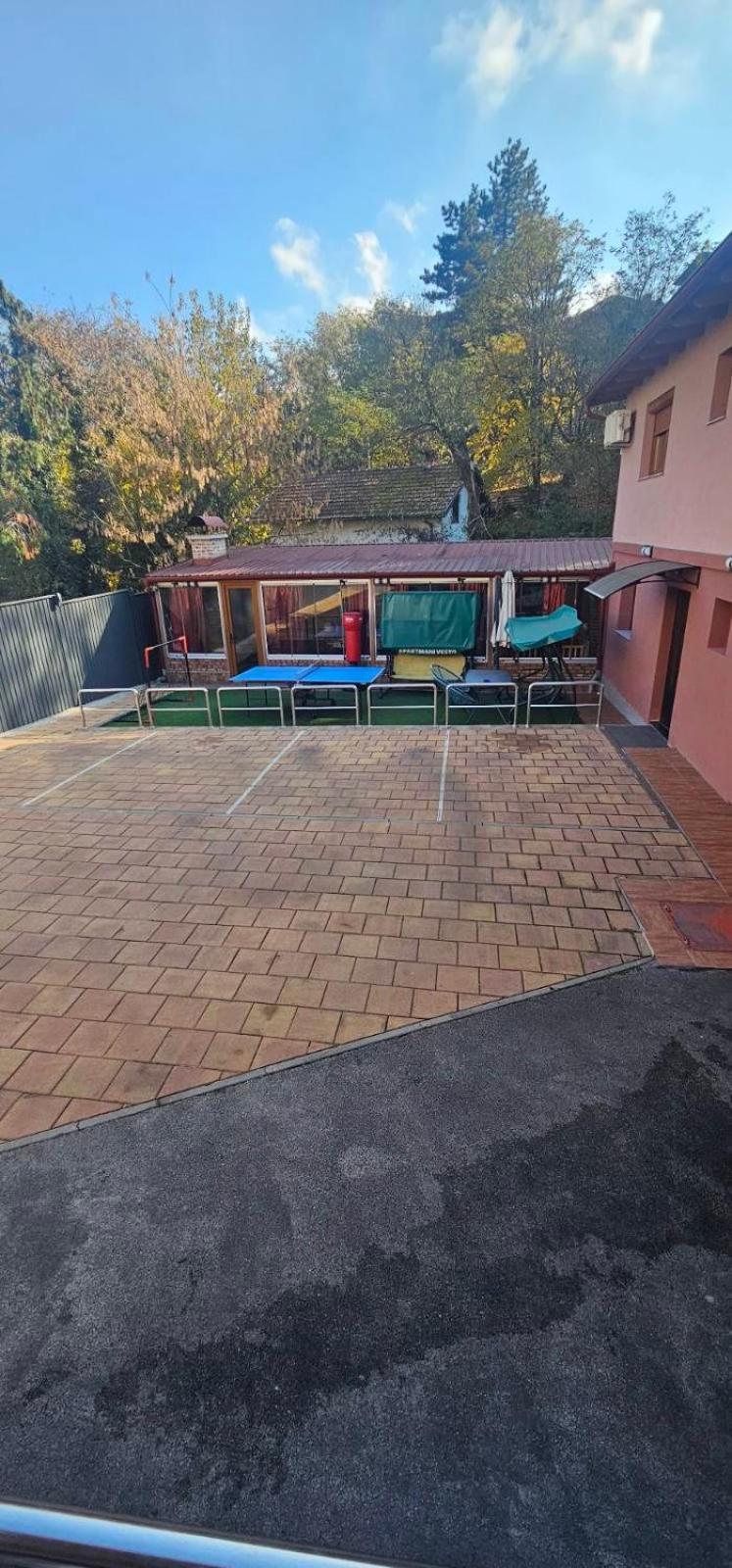 Apartmani Vesto Banja Luka Eksteriør billede
