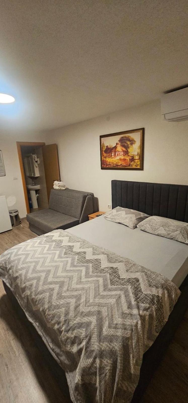 Apartmani Vesto Banja Luka Eksteriør billede