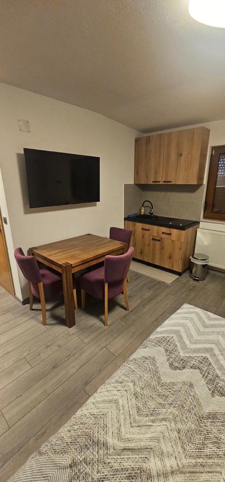Apartmani Vesto Banja Luka Eksteriør billede