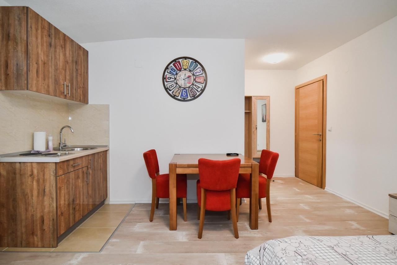 Apartmani Vesto Banja Luka Eksteriør billede